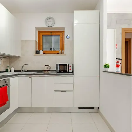 Laurentina House, Accogliente Bilocale A Sud Rome