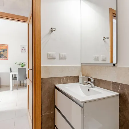 Laurentina House, Accogliente Bilocale A Sud Appartement
